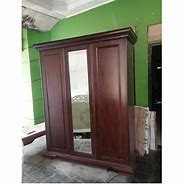 Cara Merakit Lemari Kayu 3 Pintu